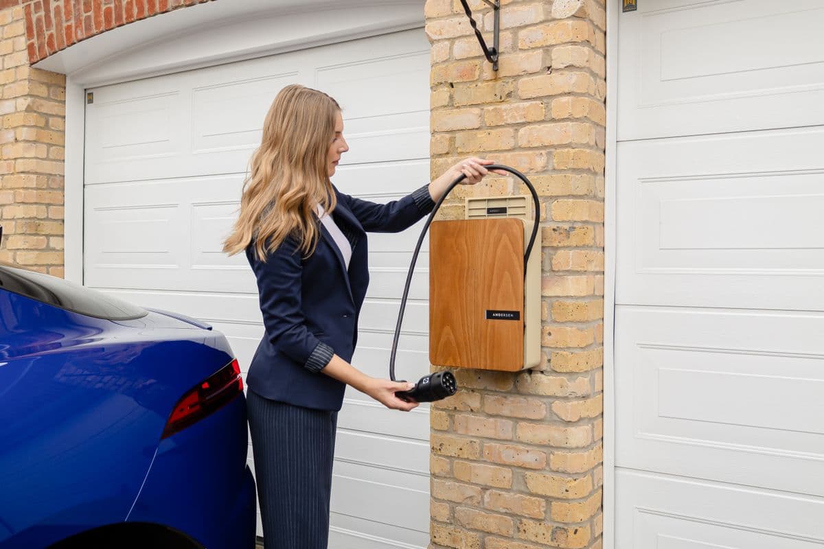Recharge d'une voiture électrique à domicile